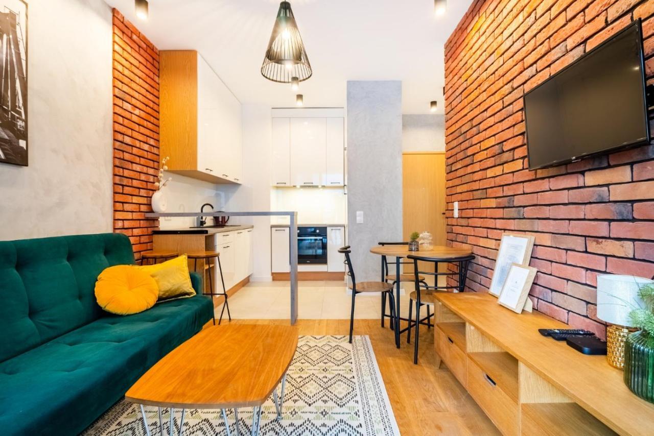 Apartamentysnu, Wola Premium III Z Parkingiem วอร์ซอ ภายนอก รูปภาพ